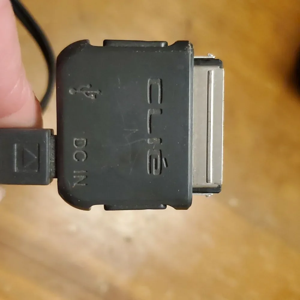 Sony Palm-Powered Digital Camera with Charger – Fully Functional